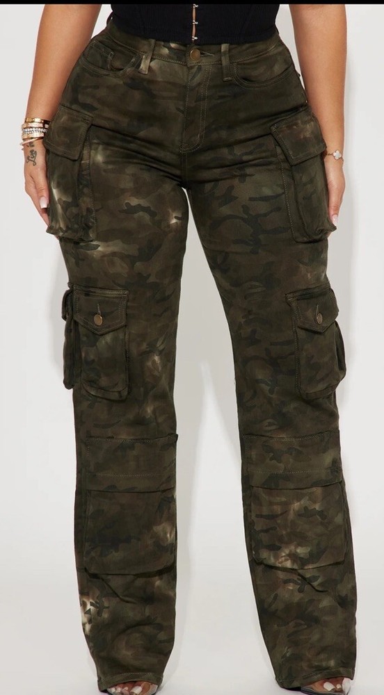 FASHION NOVA Covert Operation Stretch Camo Cargo Jeans- Green