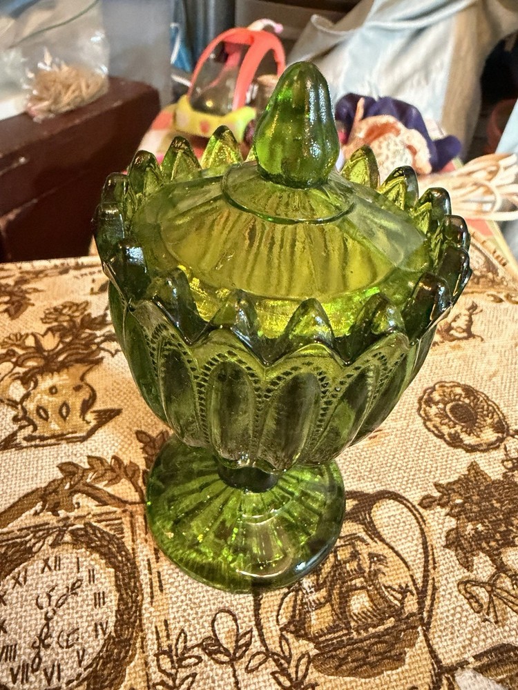 Vintage Anchor Hocking Fairfield Candy Dish - Small Avocado Green with Lid 1970s