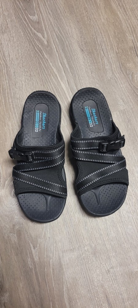 Skechers Women’s Outdoor Lifestyle Sandal Size 7