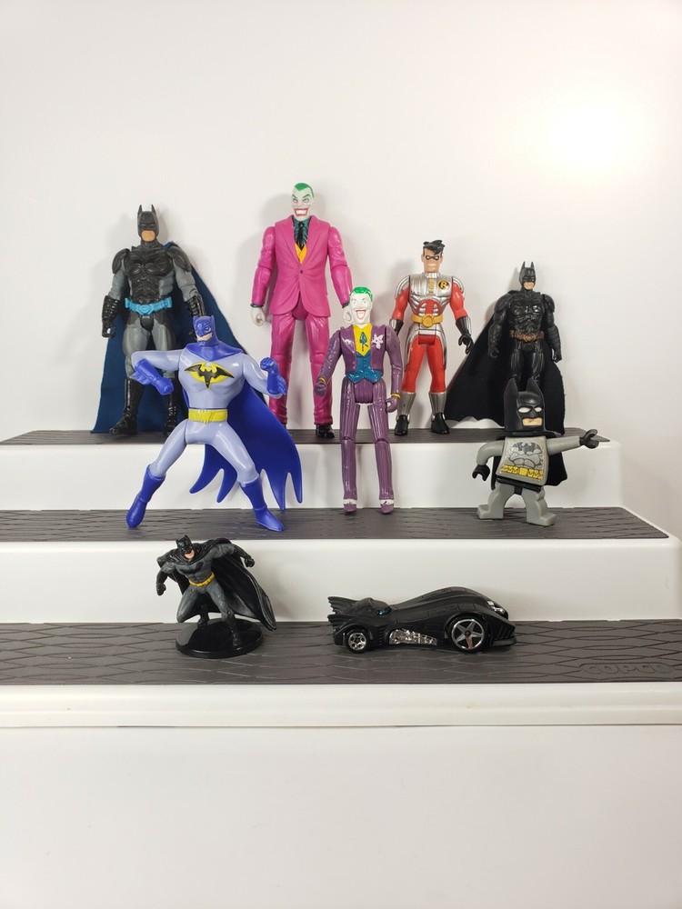 Lot of 9- Batman, Joker, Robin, Batmobile Mixed Used