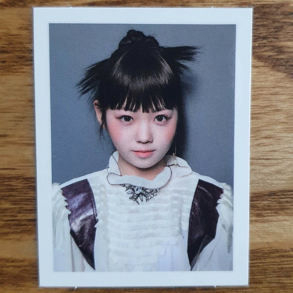 Ri Won Official ID Photo Class:y 1st Mini Album Y Class is Over Photocard