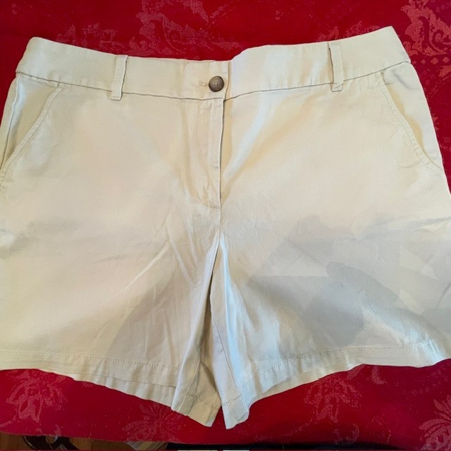 Ann Taylor LOFT Khaki Shorts Size 14 w/6” Inseam NEW