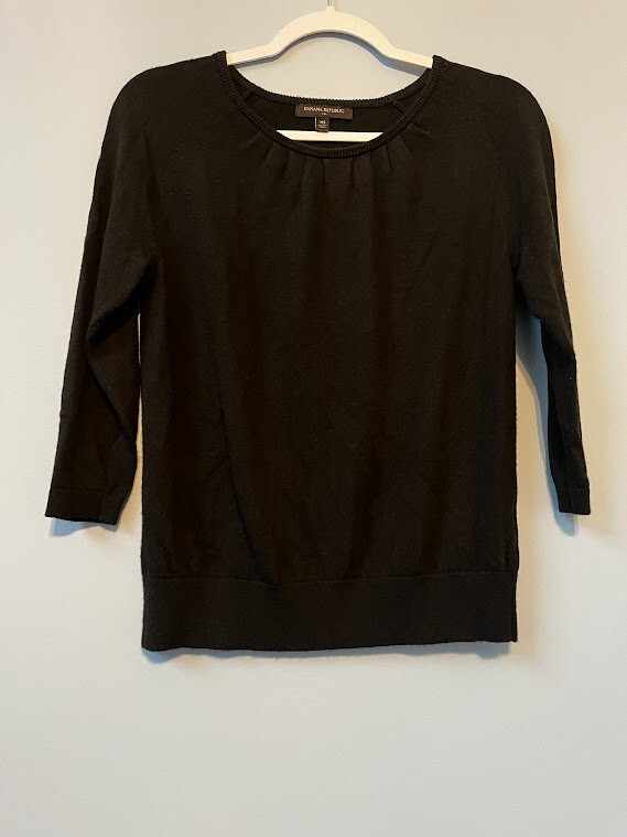 Black 3/4 Sleeve Crew Neck Sweater for Women – Banana Republic Size XS  