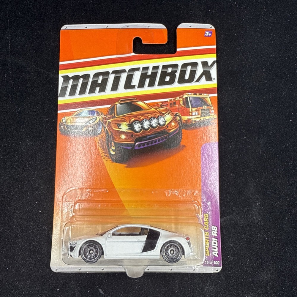 Matchbox Sports Cars (2009) White Audi R8 DieCast Toy Car 15/100
