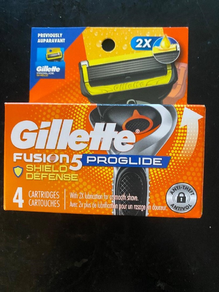Gillette Fusion5 ProGlide Shield Defense Razor Refills 4 Cartridges
