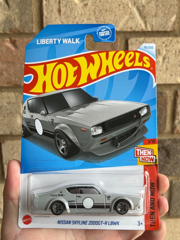Hot Wheels Nissan Skyline 2000GT-R LBWK HW Then And Now 1/10 #191/250