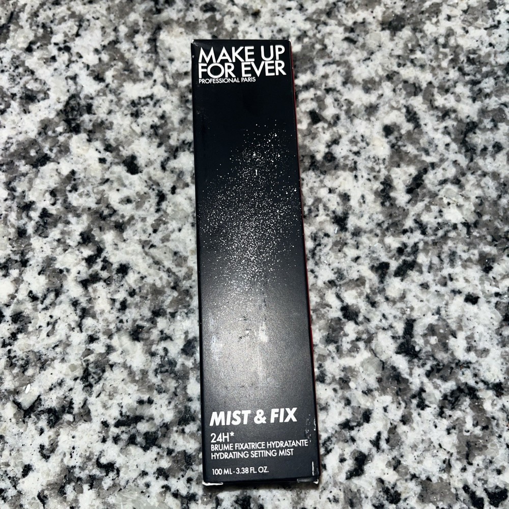 Make Up For Ever Mist & Fix 24-Hour Hydrating Setting Spray 3.4 oz