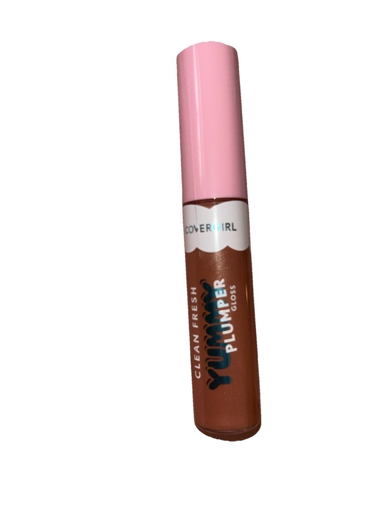 CoverGirl Clean Fresh Yummy Gloss Plumper 760 Snow Place Like Home