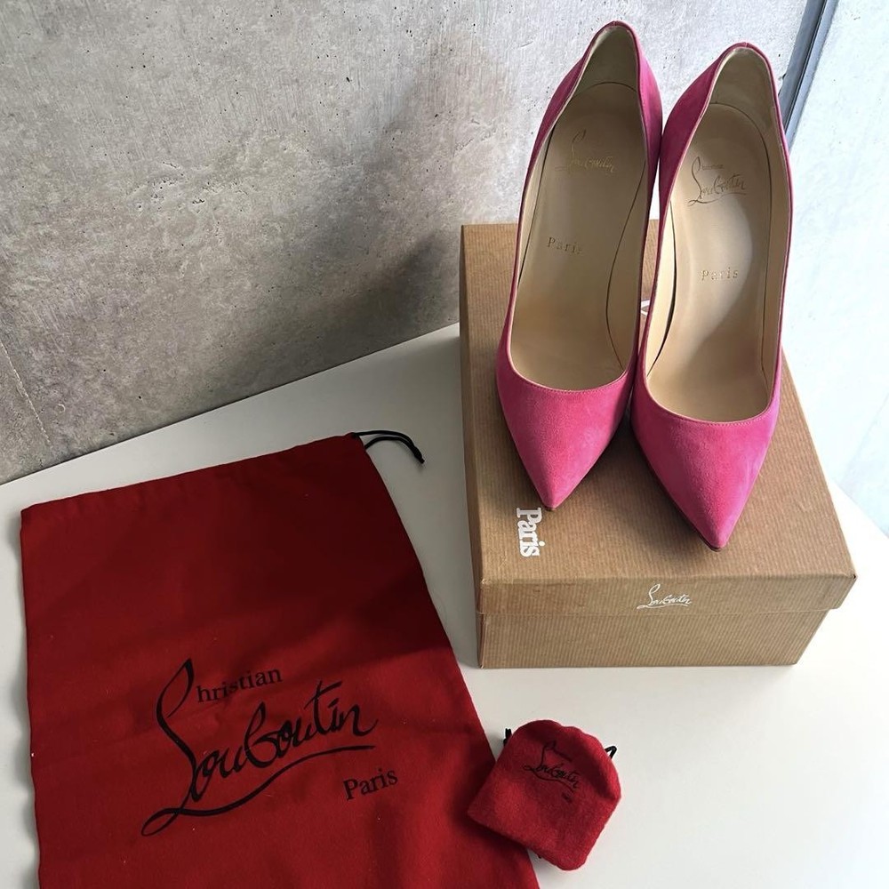 Rare Christian Louboutin Decoltish Suede Pointed Toe Pumps Size 37 US 7