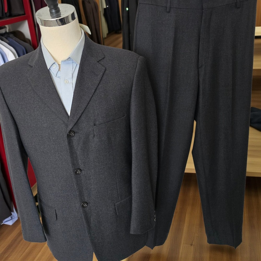 New Banana Republic Suit 42r 32x30 Gray Flannel Like Made In Italy