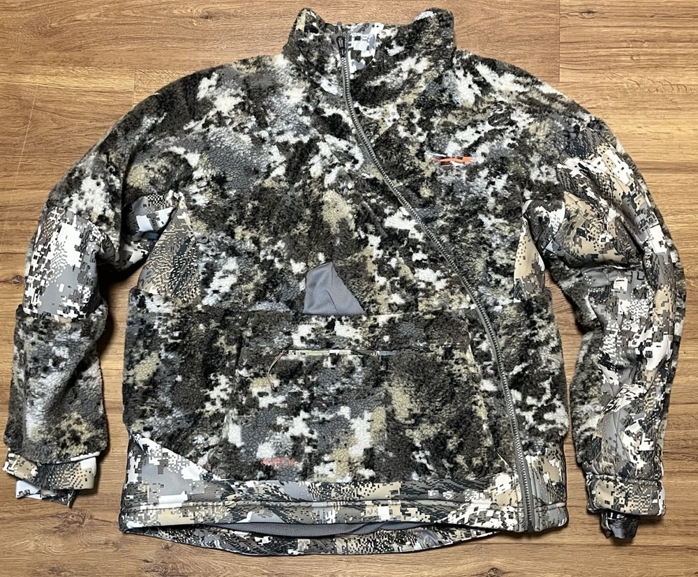 Sitka Fanatic Jacket Optifade Elevated II Large, Used but in great condition