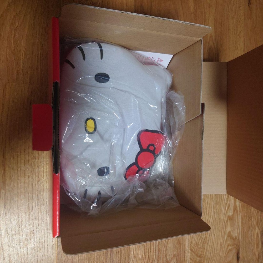 Hello Kitty CLOZ Soft Hot Water Bottle