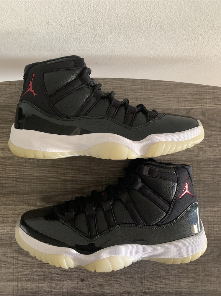 Size 7.5 - Nike Air Jordan 11 Retro 72-10 2015