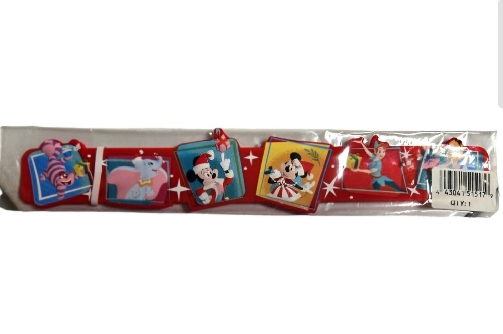 2023 Disney Parks Christmas Snap Bracelet New in Original Packaging
