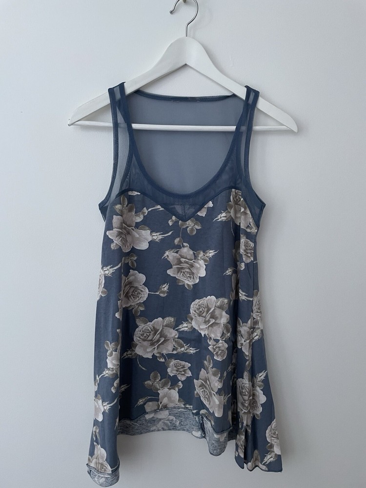Beautiful  Blue Vintage Y2K Rose Mesh Top Women’s Size S