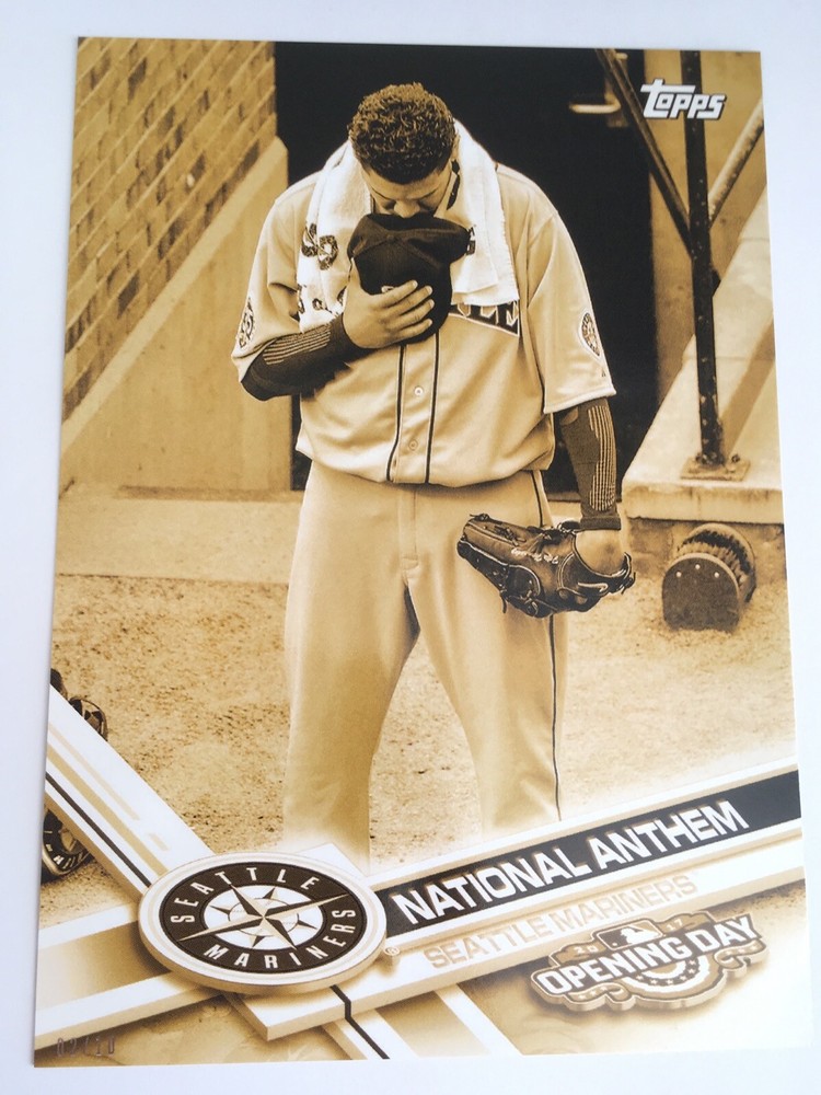 2017 Topps Opening Day Felix Hernandez 5x7 Gold National Anthem Mariners 02/10