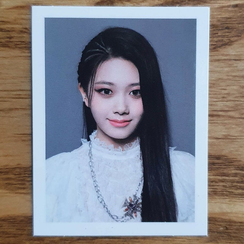 Ji Min Official ID Photo Class:y 1st Mini Album Y Class is Over Photocard