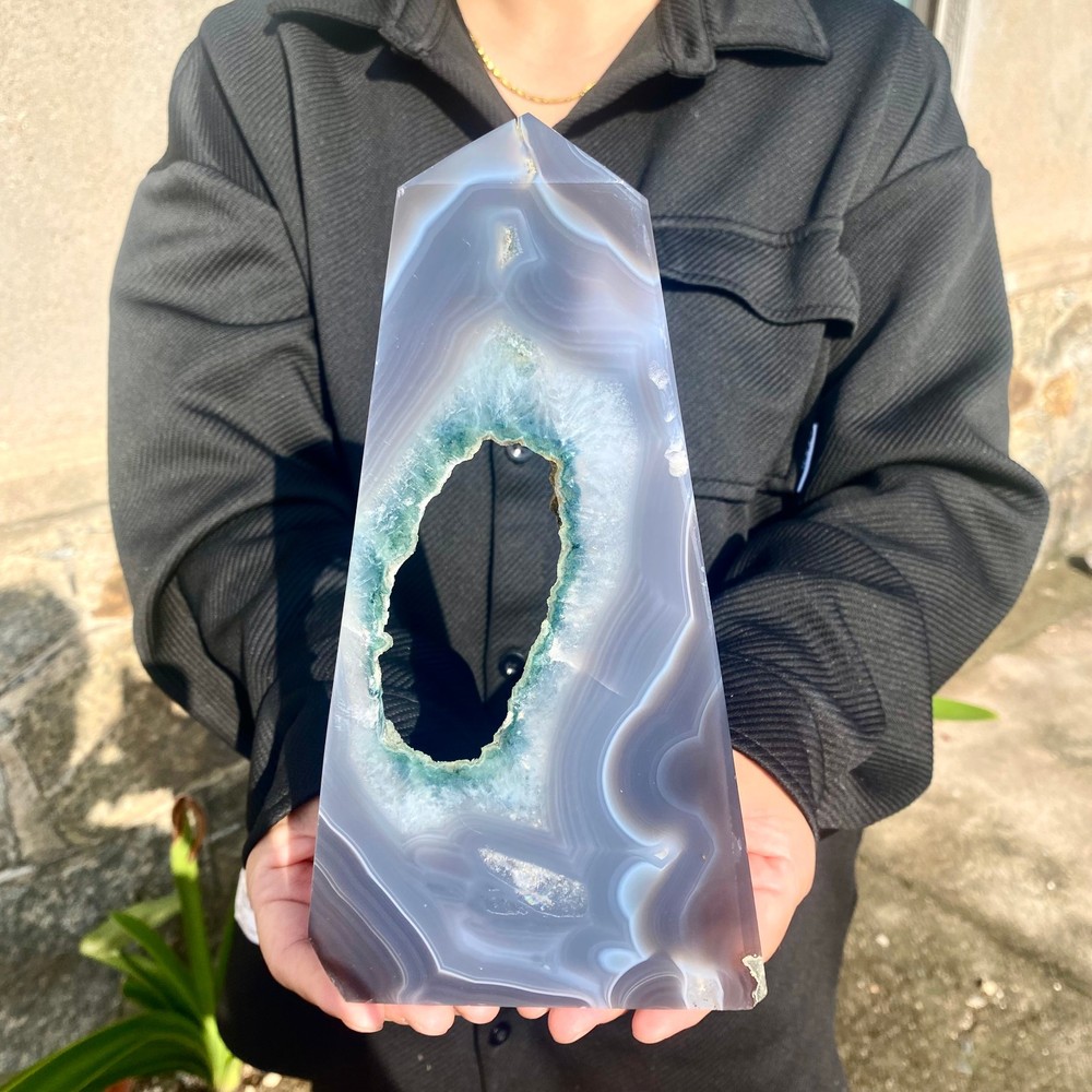 1.3LB Natural and Beautiful Amethyst, Agate, Cave Crystals, Additional Gems-