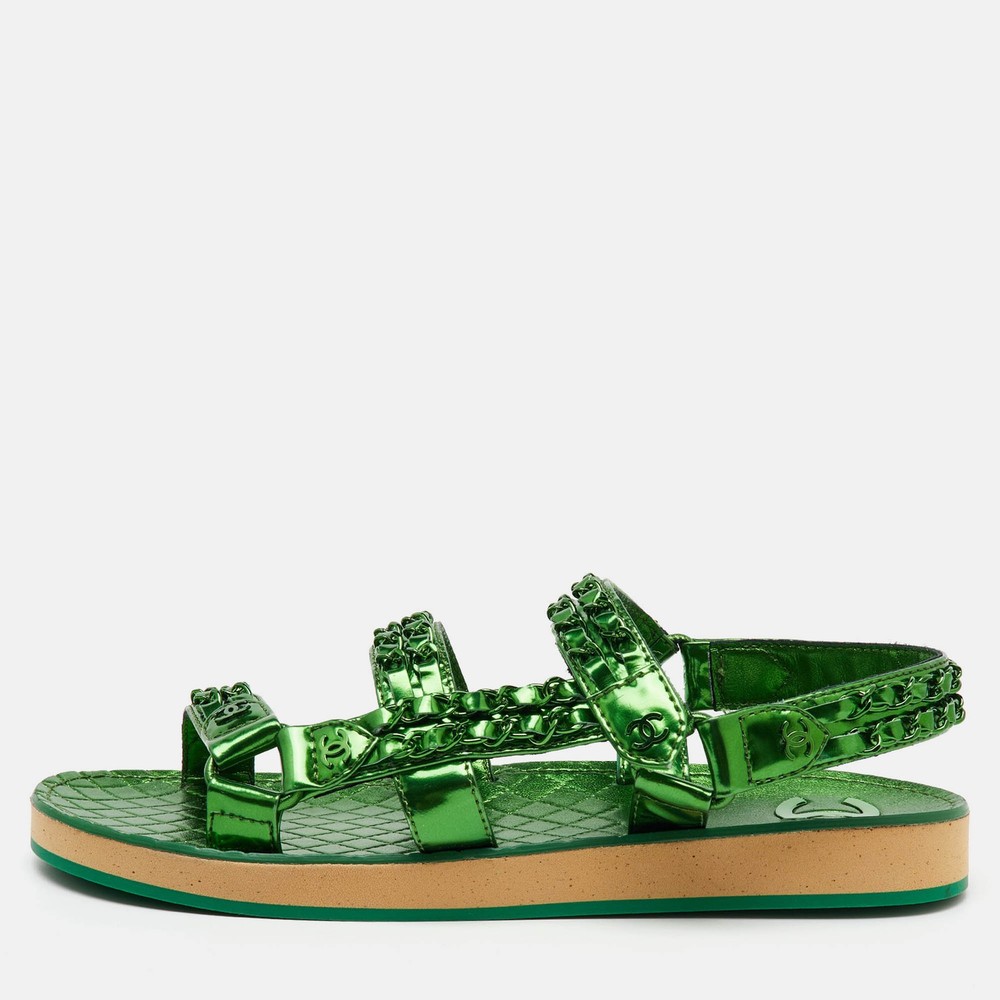 Chanel Green Metallic Leather CC Chain Flat Sandals Size 39 EU