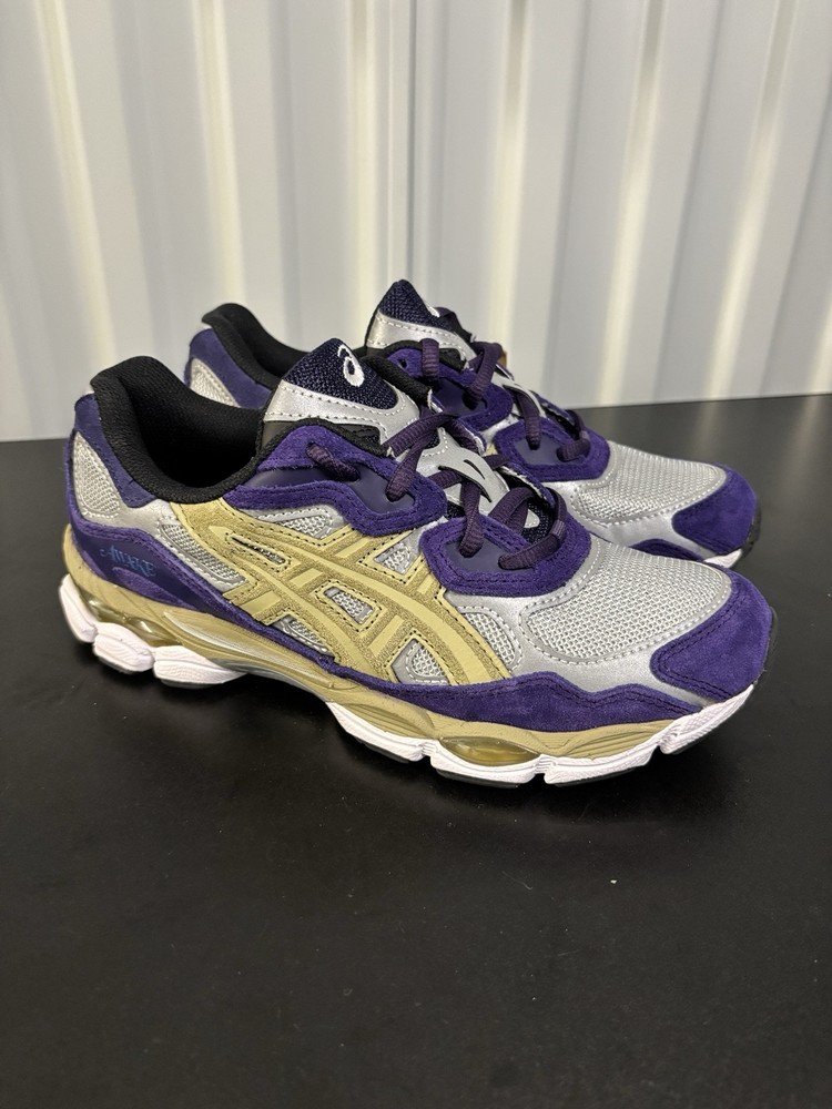 New ASICS Gel NYC x Awake NY Gothic Grape Sneaker for Men - Size 6