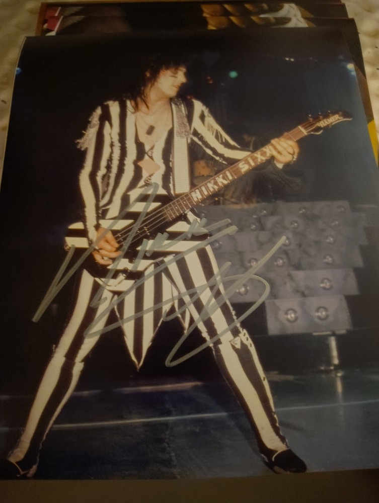 Motley Crue Signed Nikki Sixx 8x10 Photo Girls Girls Girls Era