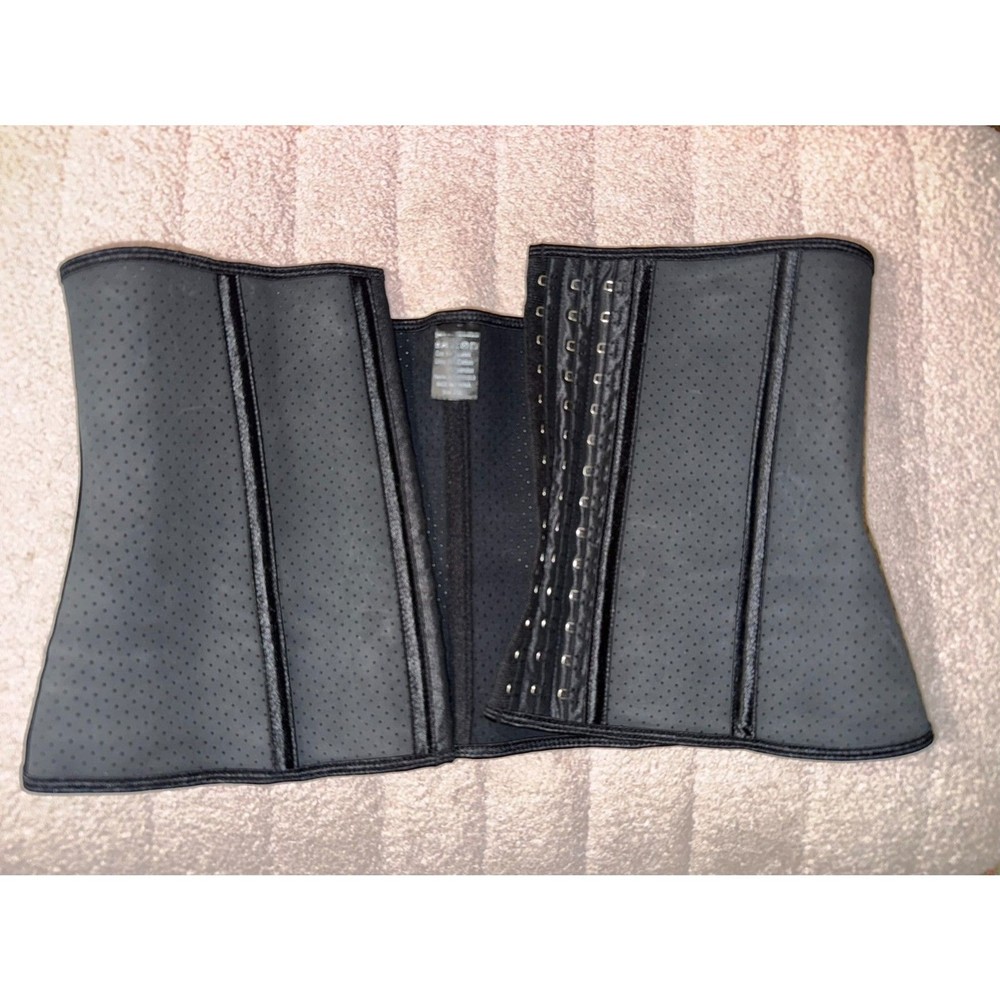 Black Breathable Compression Waist Trainer for Fitness Post Op Recovery