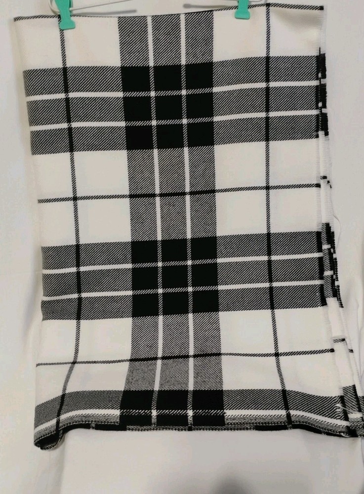 2 Yards Washable Wool Blend Fabric Black & Cream Plaid 56