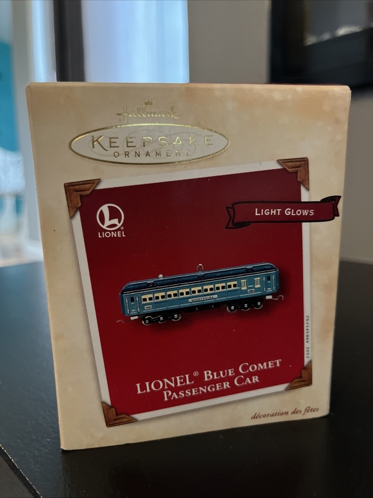 Hallmark 2002 Lionel Blue Comet Passenger Car Train Ornament