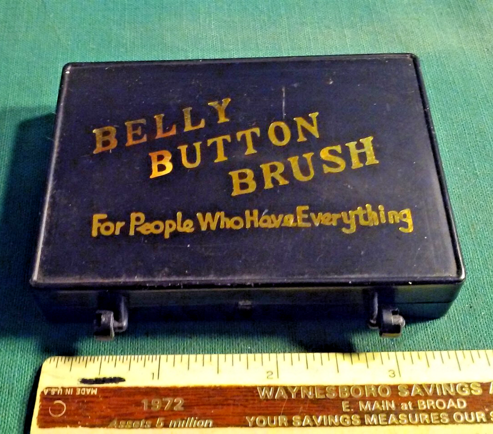 Belly Button Brush – Fun Gag Gift for People Who Have It All