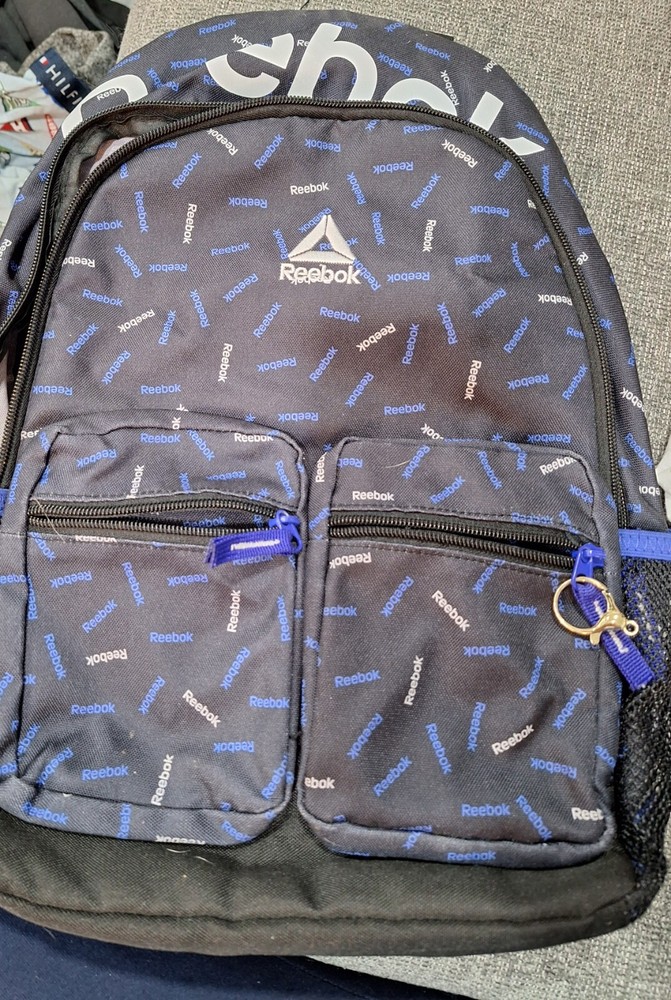 FULL SIZE REEBOK BACKPACK 17X 13 BLACK WITH BLUE AND WHITE ACCENTS PREOWNED