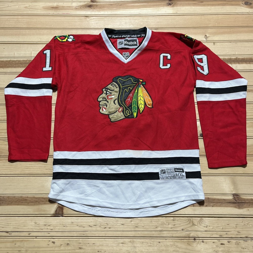 Reebok Jonathan Toews #19 Chicago Blackhawks Youth Hockey Jersey L/XL