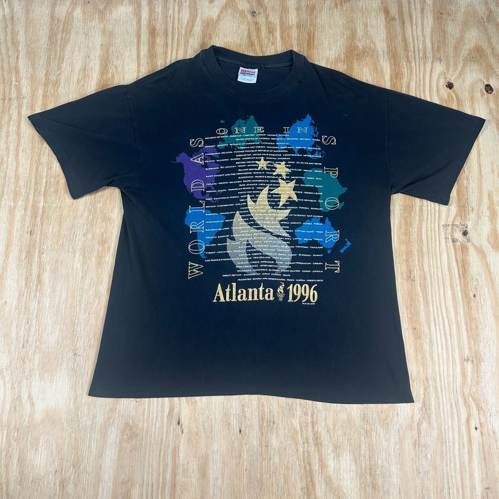 Vintage 1996 Atlanta Olympics Hanes Graphic Tee Black Adult 90s Style