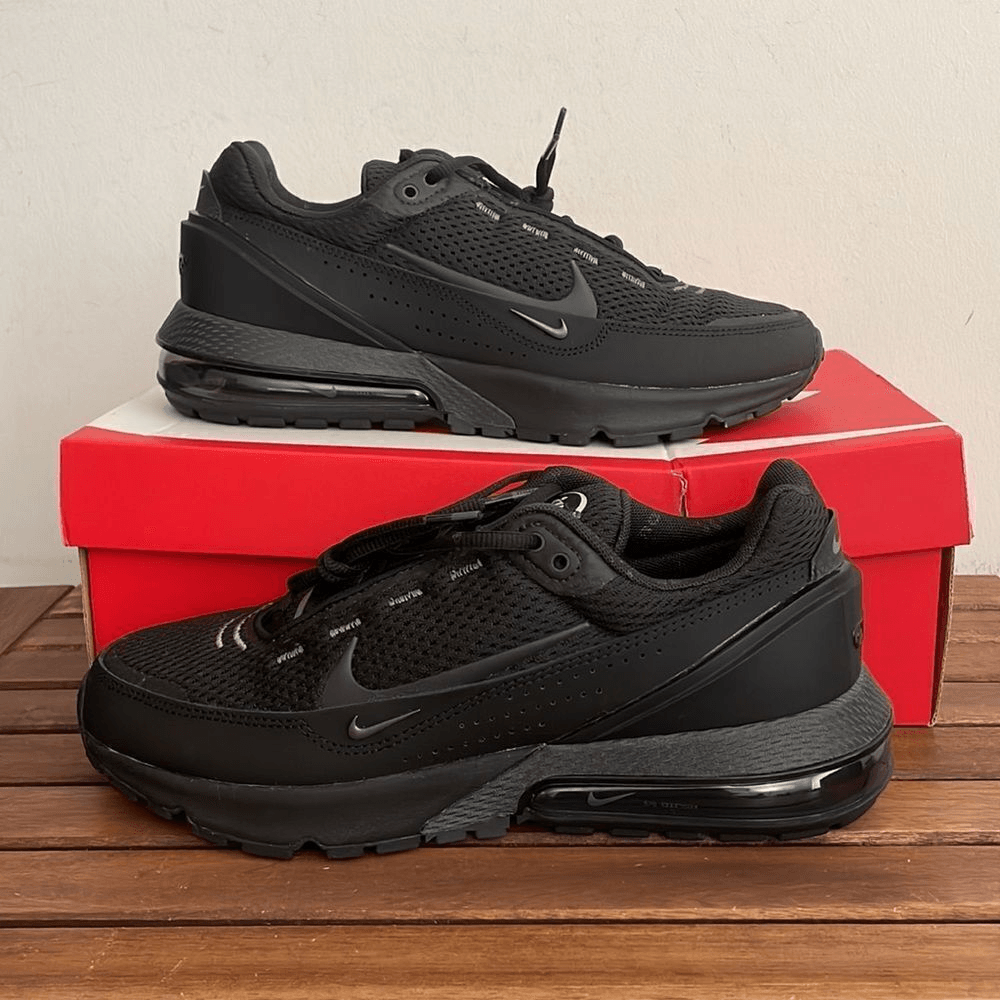 Nike Air Max Pulse Black US Women 9.5/UK 7/EU 41(FD6409-003)Box Slightly Crushed