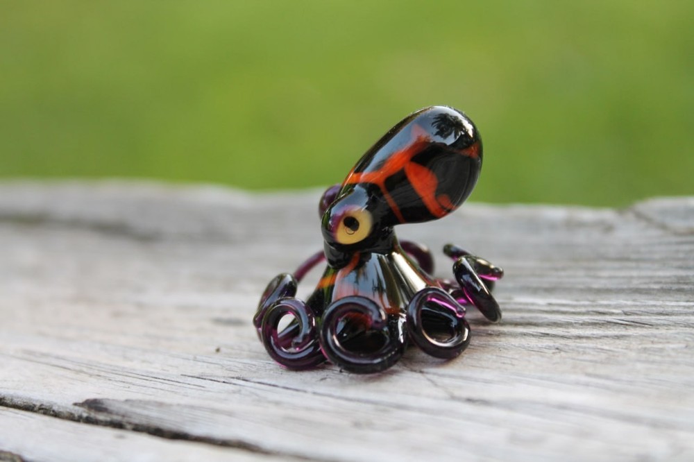 Red Black Handmade Glass Octopus Figurine –  Lampwork Animal – Miniature