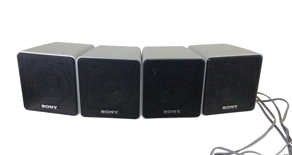 Set of 4 SONY Surround Sound Speakers SS-SRP700 with Wiring & Remote Untested