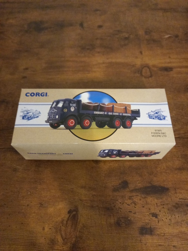 DIE CAST CORGI CLASSICS 97955 FODEN G&C MOORE LTD