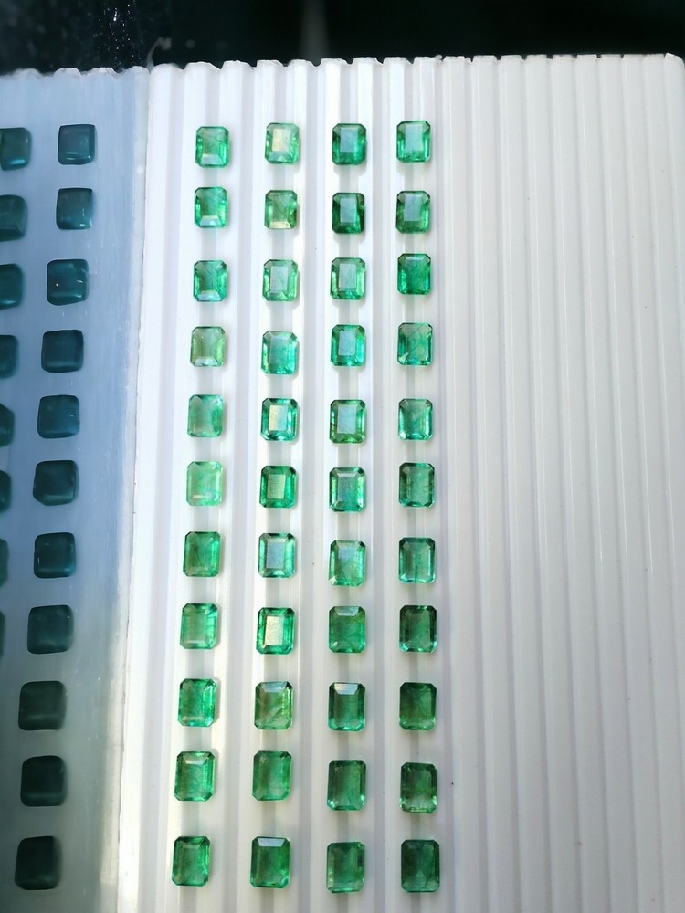 Natural Fluorite 8x10mm AAA Vivid Color Gemstone Bulk Lot