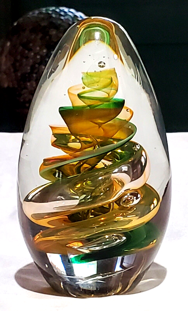 PAPERWEIGHT Art GlassCyclone/Spirals Amber/Green 6