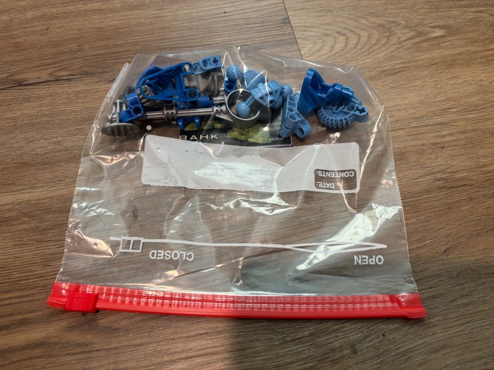 LEGO BIONICLE: Macku (8586) 100% Complete w/ Manual