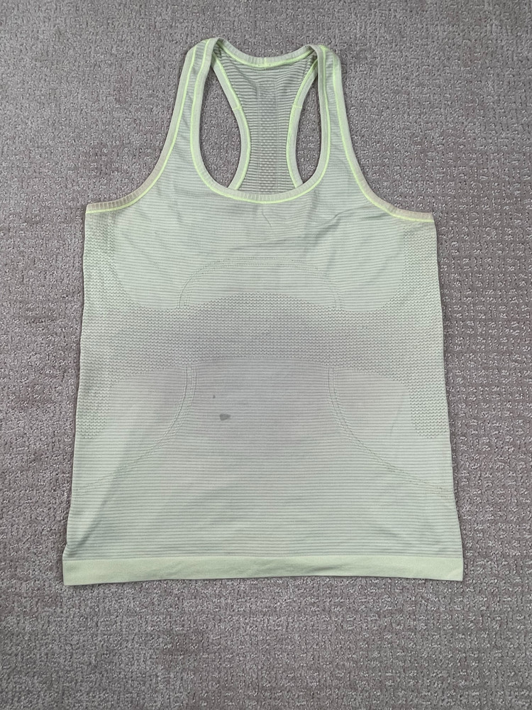 Lululemon Tank Top Womens Size 8 Swiftly Tech Racerback Running Stretch Green