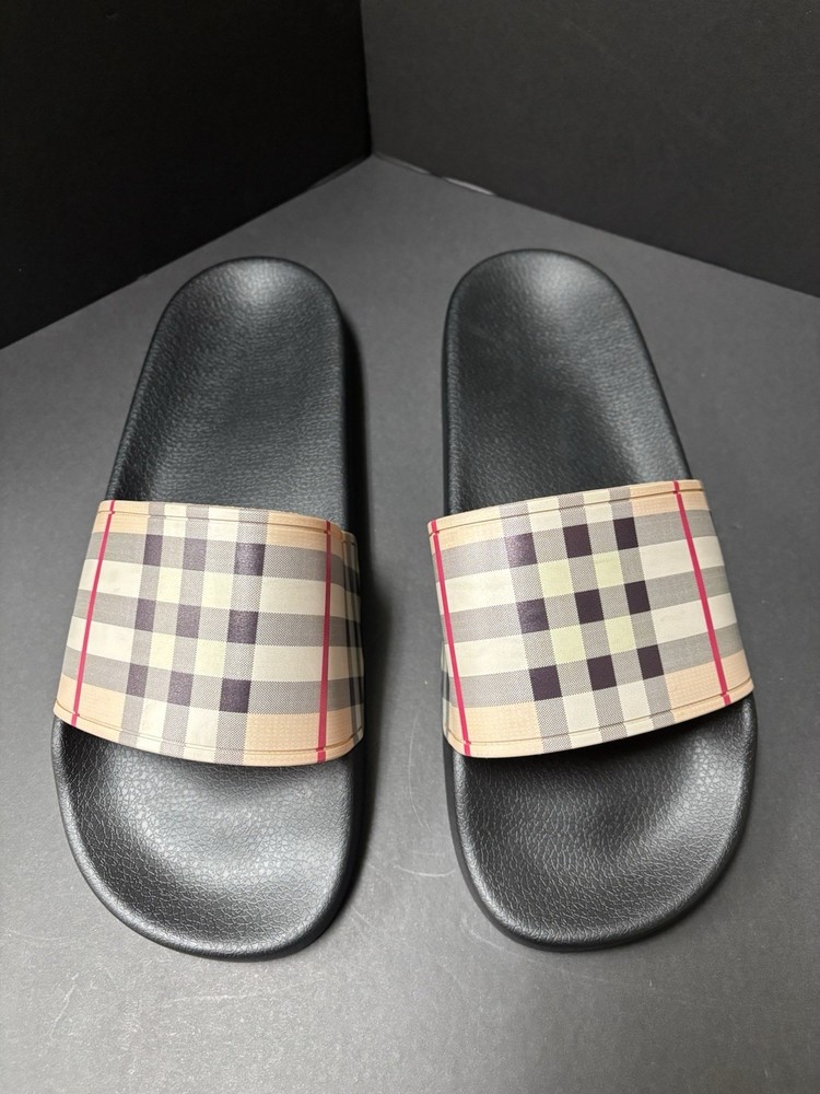 Burberry Black Vintage Rubber Slides for Men Brand New