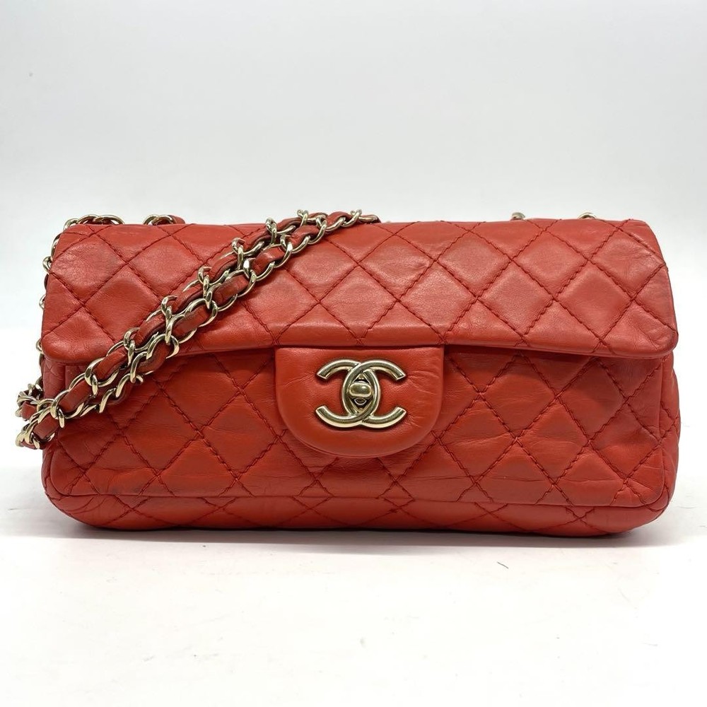 Chanel Matrasse Lambskin Shoulder Bag with Chain Coco Mark