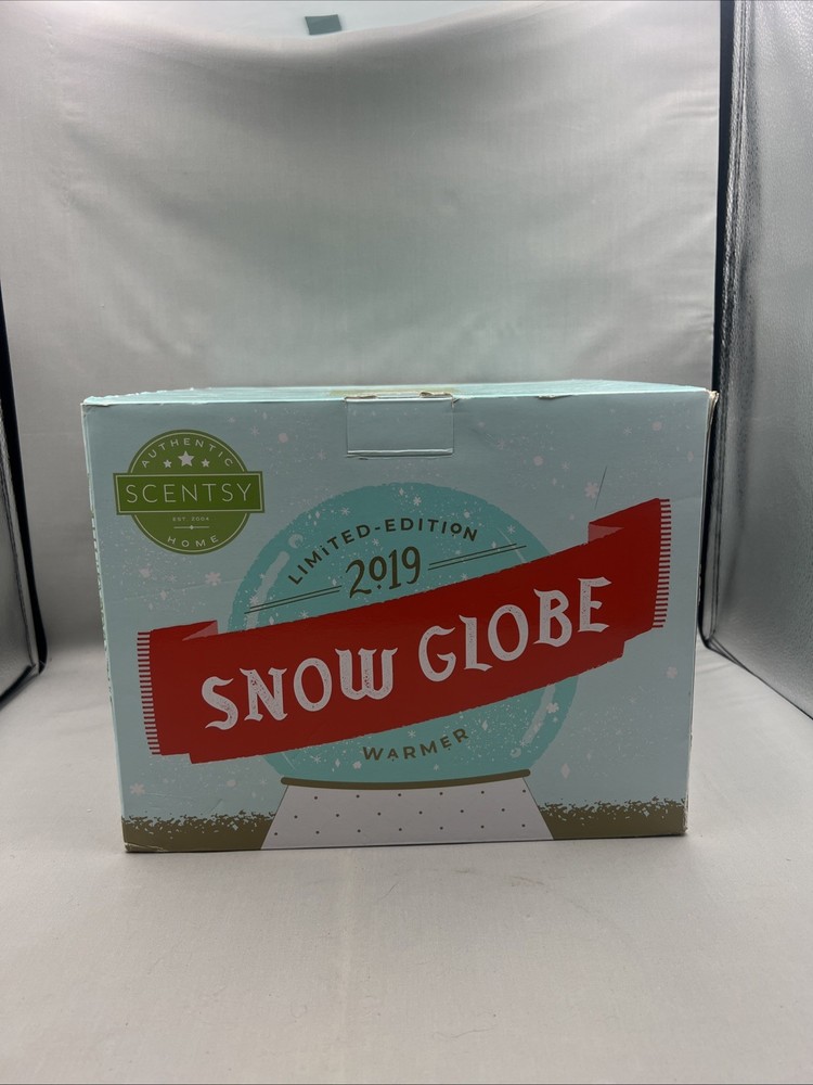 Scentsy 2019 Limited Edition Snowman Snowglobe Wax Warmer Holiday Collectible