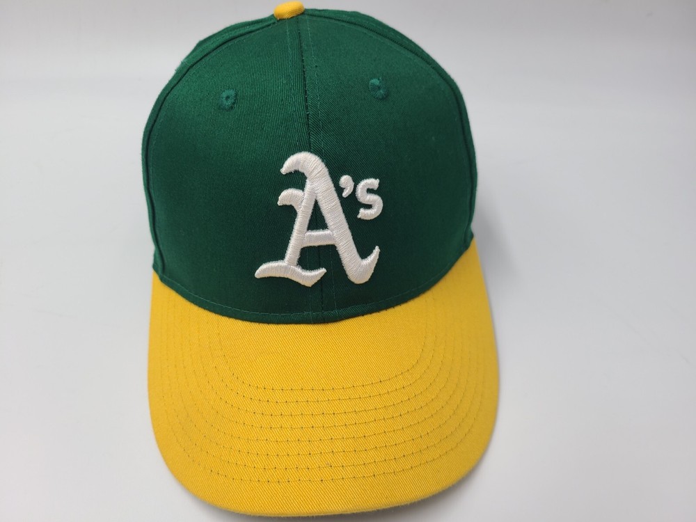 Oakland Athletics MLB Adjustable Cap in Green and Yellow for Men
