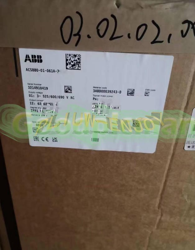 One New Abb Inverter ACS880-01-061A-7 55KW