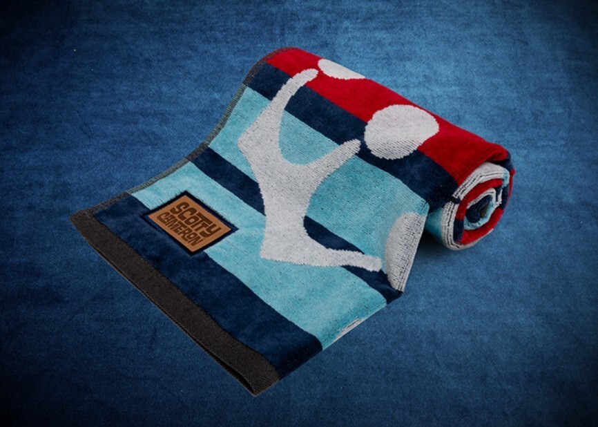 SCOTTY CAMERON Mini Crown Towel White Blue Red Striped Golf Accessory