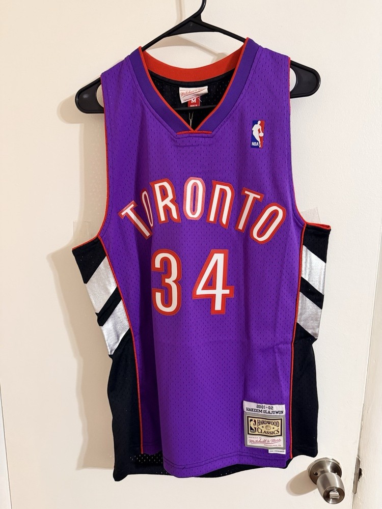 Mitchell & Ness NBA Toronto Raptors 2001-02 Hakeem Olajuwon Swingman jersey