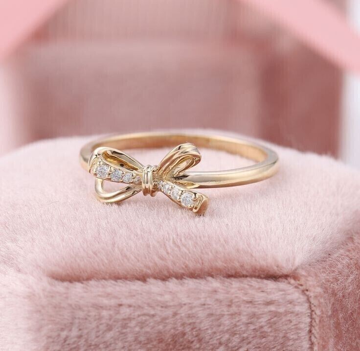 Lovely Bow Wedding Ring 1Ct Round Cut Simulated Diamond 14k Yellow Gold Plated