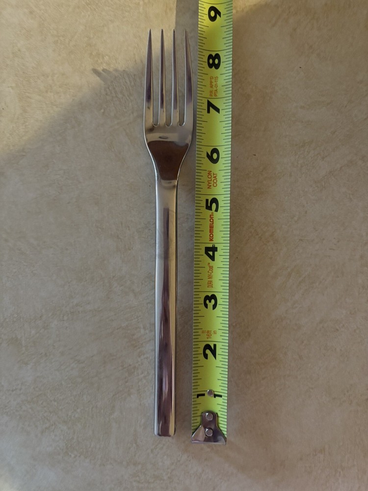 Oneida VECTRA 18/10 Stainless Steel DINNER FORK