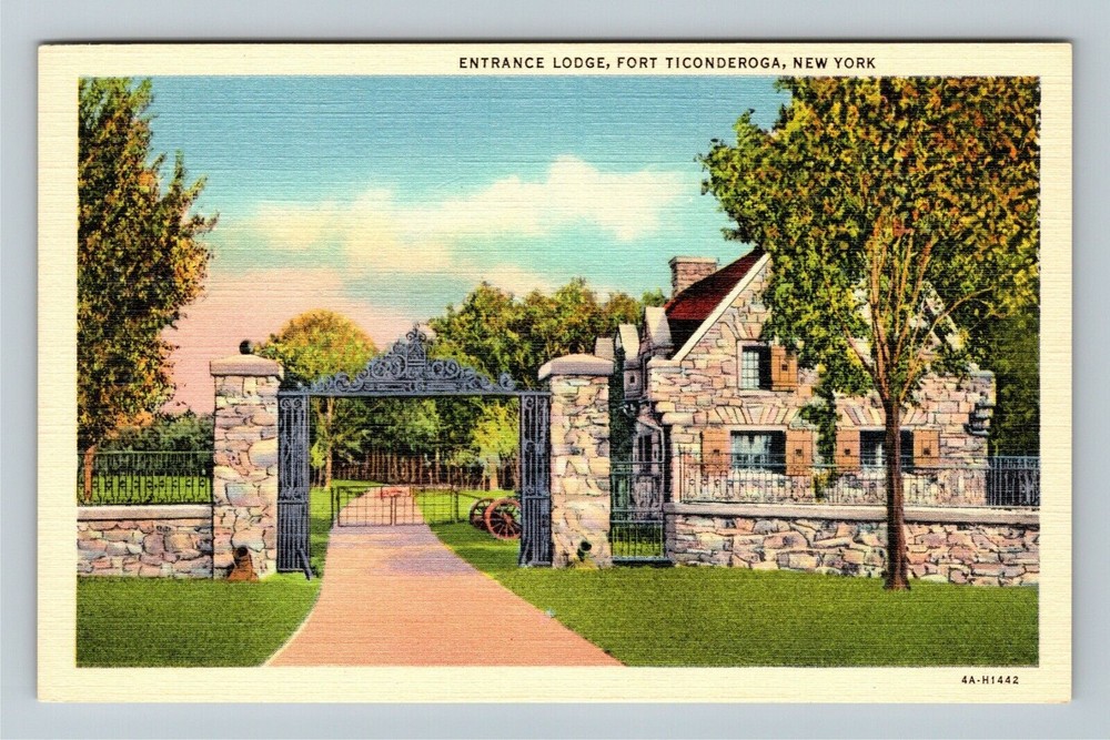 Fort Ticonderoga NY-New York, Entrance Lodge Vintage Souvenir Postcard